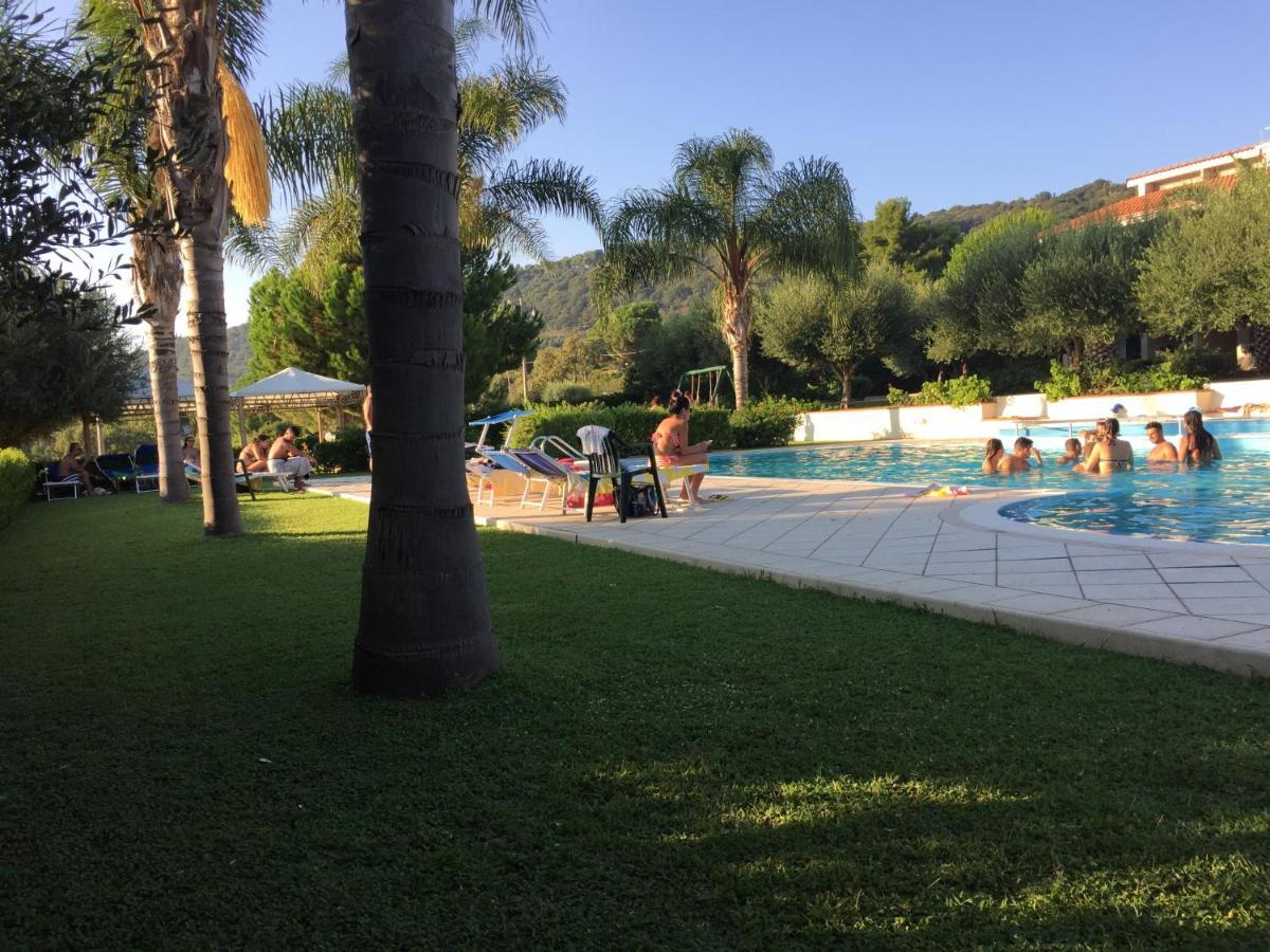Delta Club Residence Capo Vaticano Kültér fotó