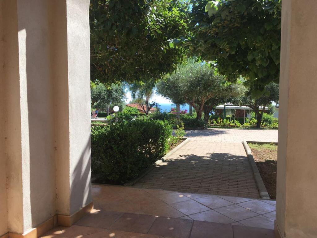 Delta Club Residence Capo Vaticano Kültér fotó